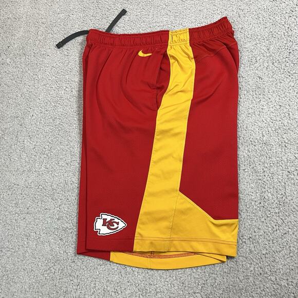 Kansas City Chiefs Shorts Mens Medium Nike Training On Field Football Team NFL - Picture 4 of 14